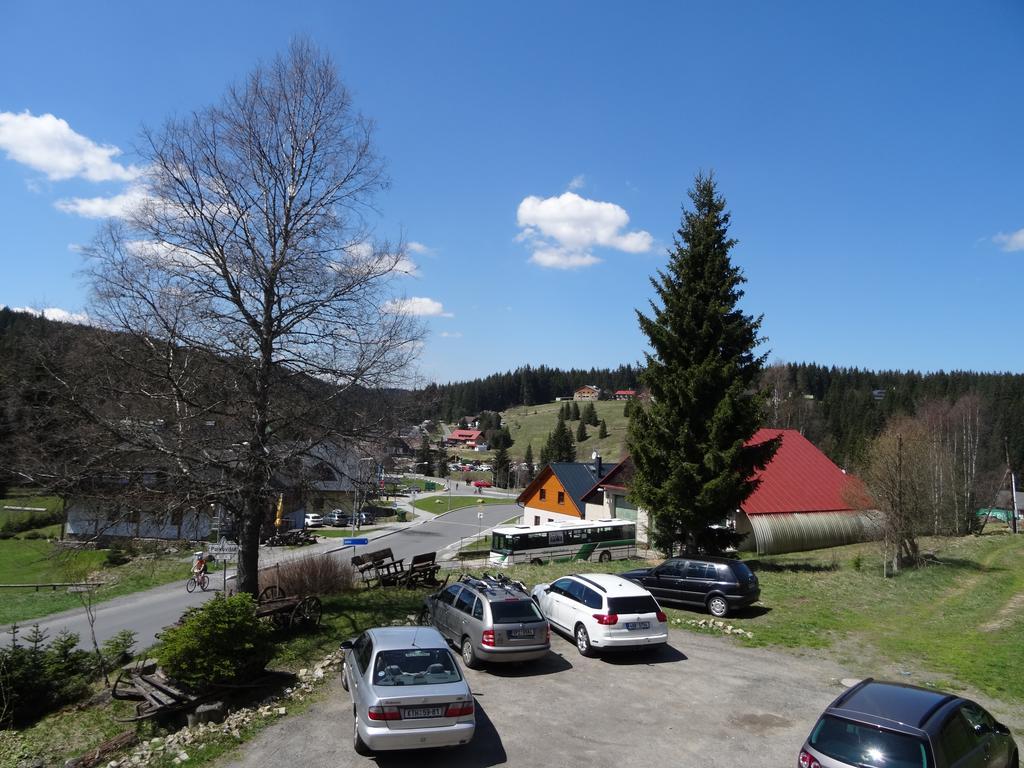 Primabyt Susice Bagian luar foto