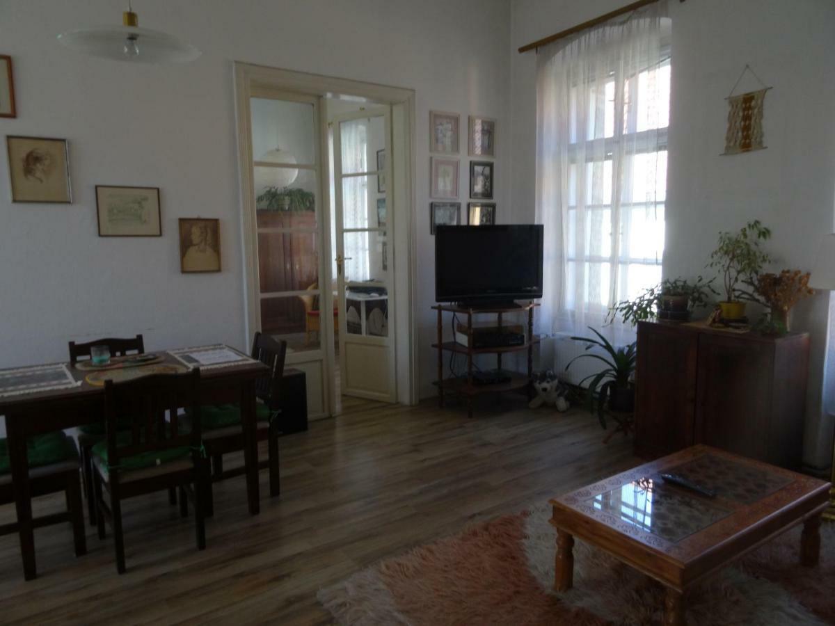 Primabyt Susice Bagian luar foto
